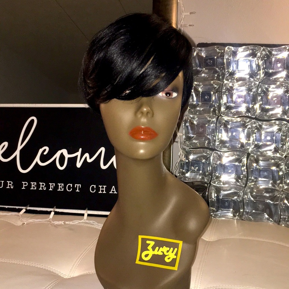 Sexy short wig!